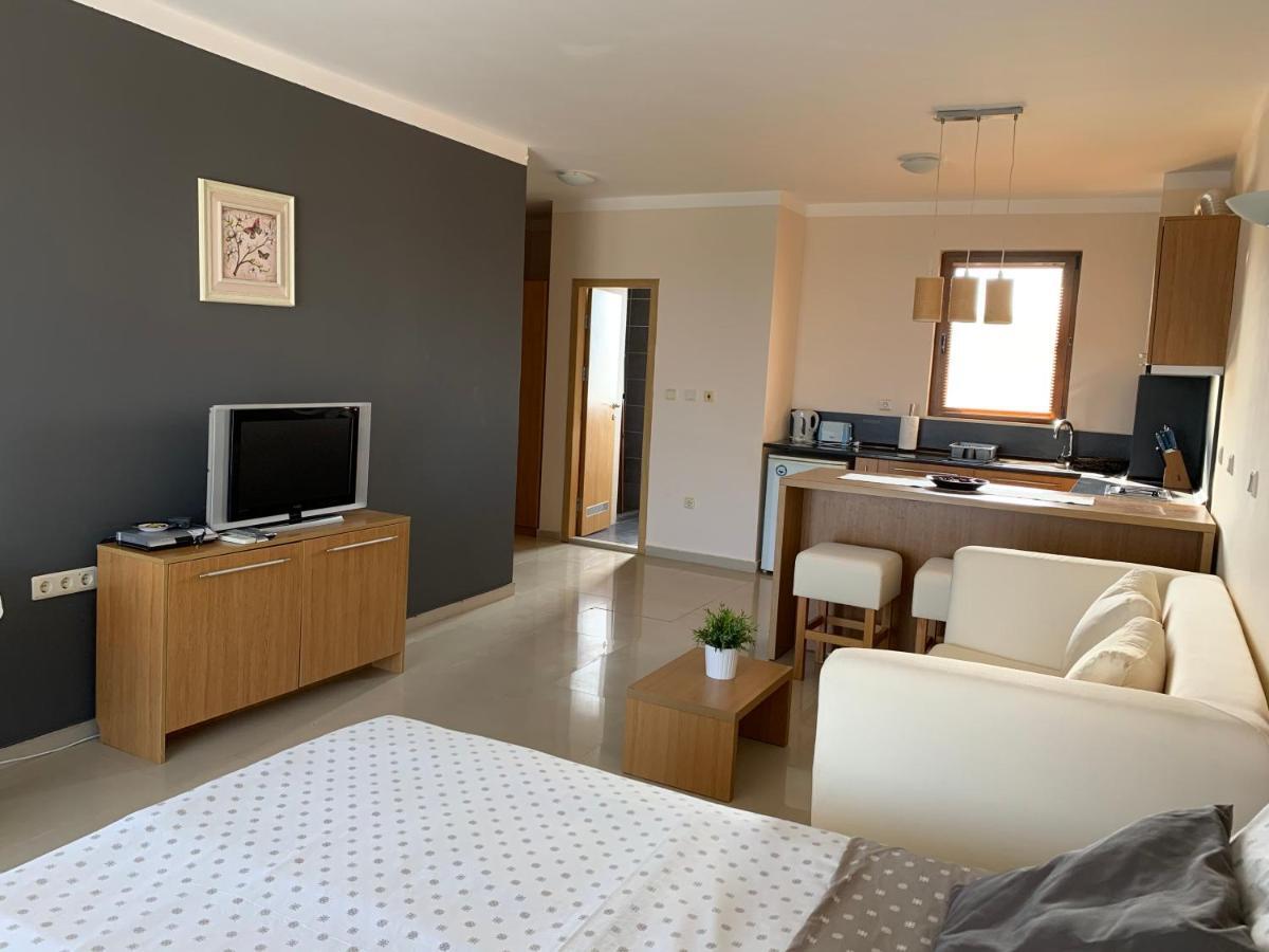 Bay Apartments סוזופול מראה חיצוני תמונה